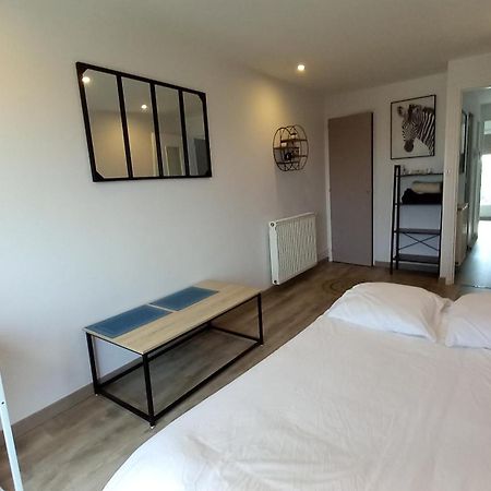 Le Belvedere Dernier Etage Avec Terrasse Wifi Fibre Apartment Tarbes Exterior photo